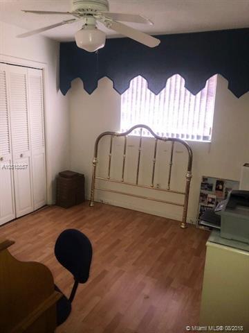 551 E 10th St, Hialeah, FL 33010 photo 7