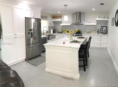 551 E 64th St, Hialeah, FL 33013 photo 13