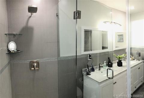 551 E 64th St, Hialeah, FL 33013 photo 38