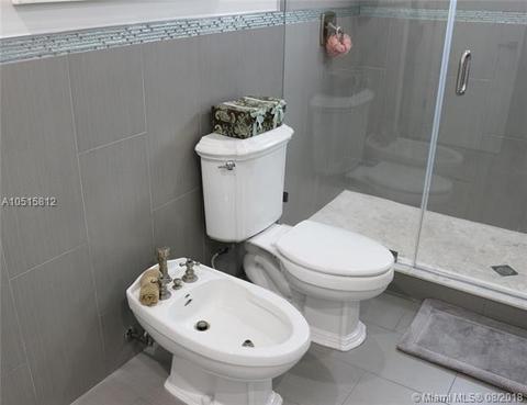 551 E 64th St, Hialeah, FL 33013 photo 34