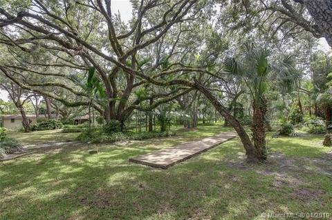 5000 Pine Dr, Miami, FL 33143 photo 37