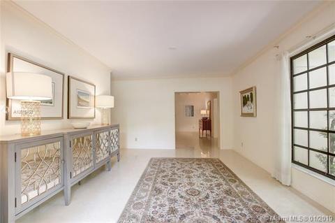 5000 Pine Dr, Miami, FL 33143 photo 2