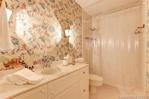 5000 Pine Dr, Miami, FL 33143 photo 15