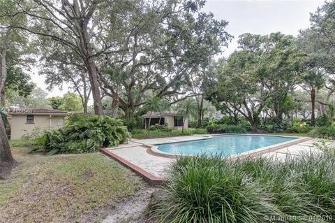 5000 Pine Dr, Miami, FL 33143 photo 31