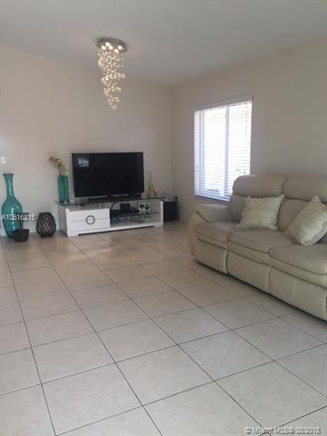 Undisclosed, Hialeah, FL 33018 photo 3