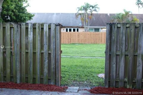 Undisclosed, Hialeah, FL 33015 photo 14