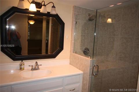 2211 NE 35th Ct, Lighthouse Point, FL 33064 photo 10