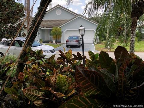5404 Pine Cir, Coral Springs, FL 33067 photo 26