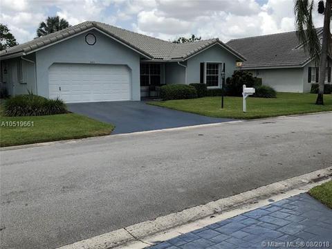 5404 Pine Cir, Coral Springs, FL 33067 photo 32