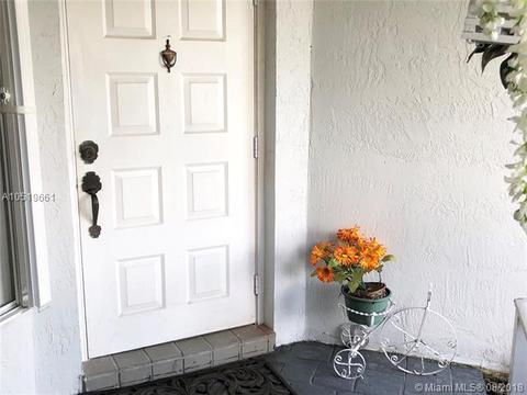 5404 Pine Cir, Coral Springs, FL 33067 photo 25