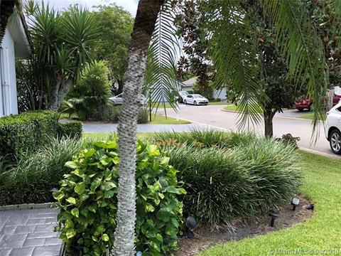 5404 Pine Cir, Coral Springs, FL 33067 photo 28
