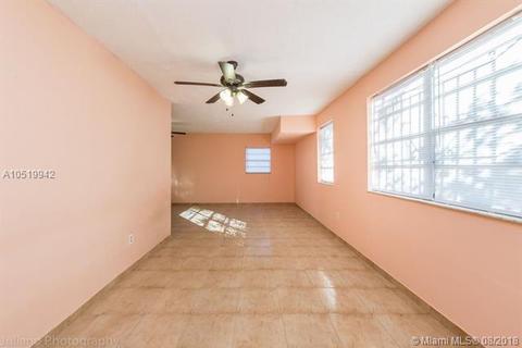 884 E 30th St, Hialeah, FL 33013 photo 23