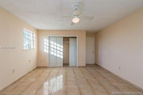 884 E 30th St, Hialeah, FL 33013 photo 34