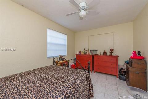 884 E 30th St, Hialeah, FL 33013 photo 17