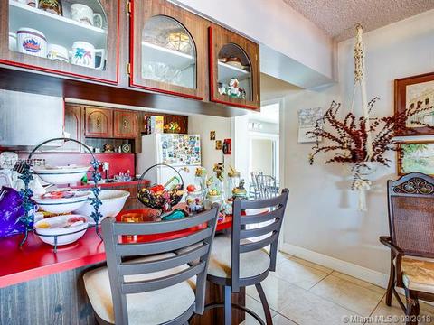 92 E 64th St, Hialeah, FL 33013 photo 7