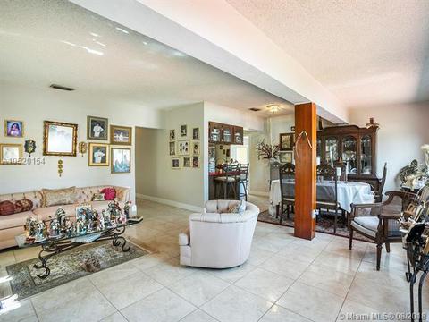 92 E 64th St, Hialeah, FL 33013 photo 2