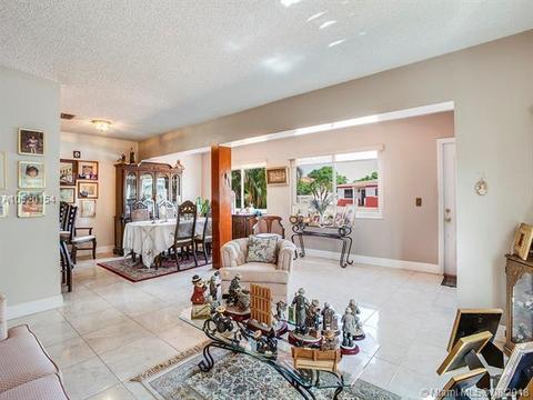 92 E 64th St, Hialeah, FL 33013 photo 3