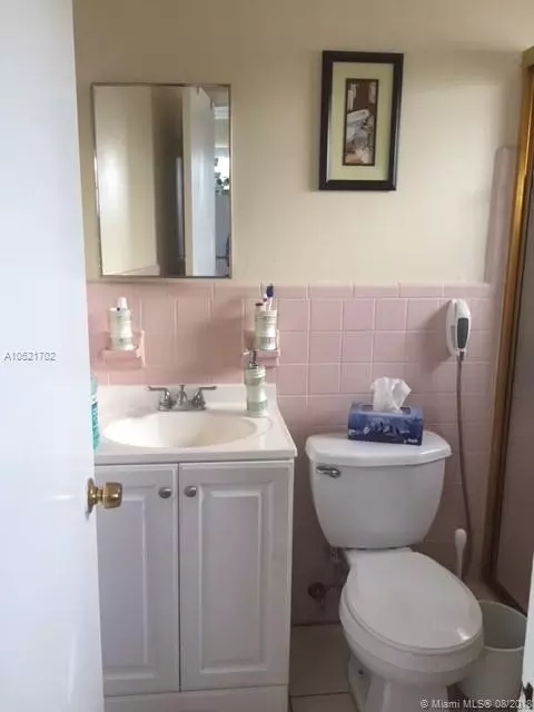 458 E 32nd St, Hialeah, FL 33013 photo 37