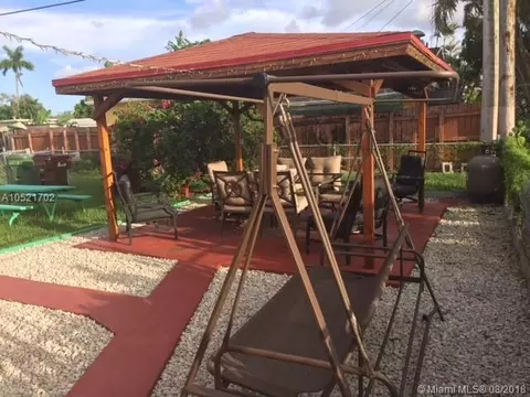 458 E 32nd St, Hialeah, FL 33013 photo 8