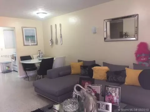 458 E 32nd St, Hialeah, FL 33013 photo 18