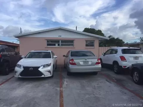 458 E 32nd St, Hialeah, FL 33013 photo 1