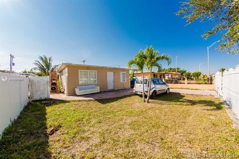 824 E 20th St, Hialeah, FL 33013 photo 1