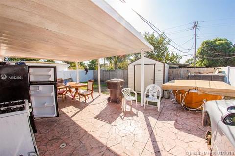 824 E 20th St, Hialeah, FL 33013 photo 11