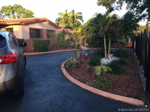 Undisclosed, Hialeah, FL 33014 photo 2