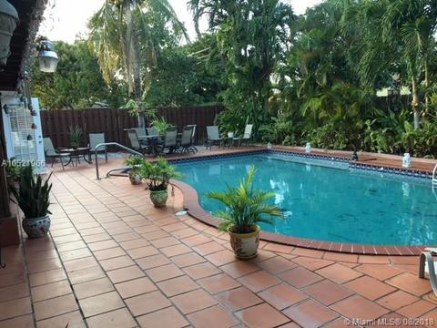 Undisclosed, Hialeah, FL 33014 photo 10