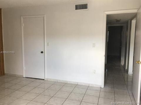 Undisclosed, Hialeah, FL 33012 photo 12