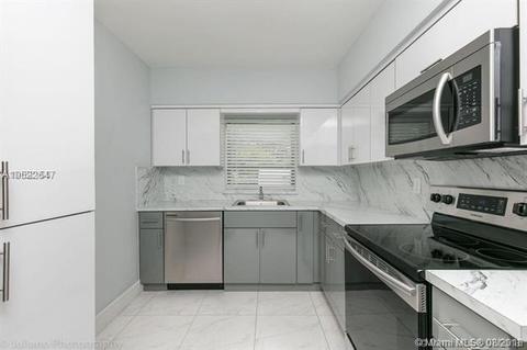 70 E 35th St, Hialeah, FL 33013 photo 11