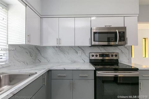 70 E 35th St, Hialeah, FL 33013 photo 10