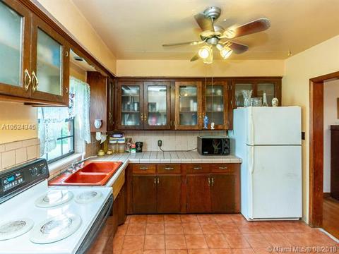 55 NE 88th St, El Portal, FL 33138 photo 4