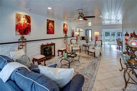8911 Froude Ave, Surfside, FL 33154 photo 4