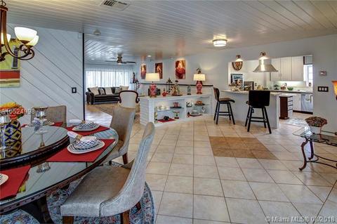 8911 Froude Ave, Surfside, FL 33154 photo 8