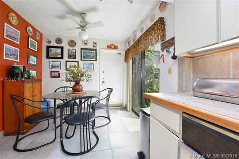 19700 E Lake Dr, Hialeah, FL 33015 photo 7