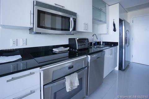 60 SW 13 St #2013, Miami, FL 33130 photo 2