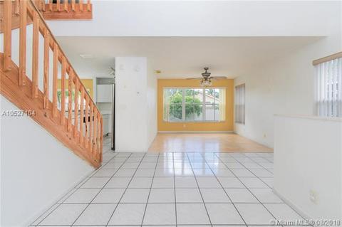 6357 Seagrape Cir, Margate, FL 33063 photo 5