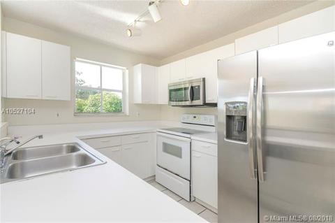 6357 Seagrape Cir, Margate, FL 33063 photo 9