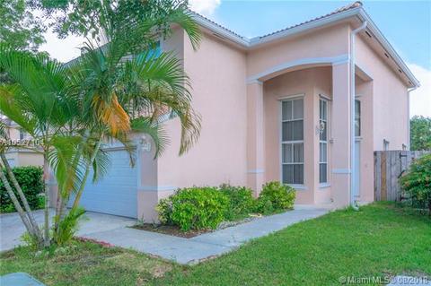 6357 Seagrape Cir, Margate, FL 33063 photo 1