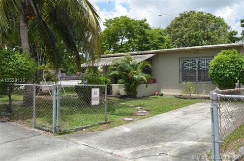 801 E 18th St, Hialeah, FL 33013 photo 2
