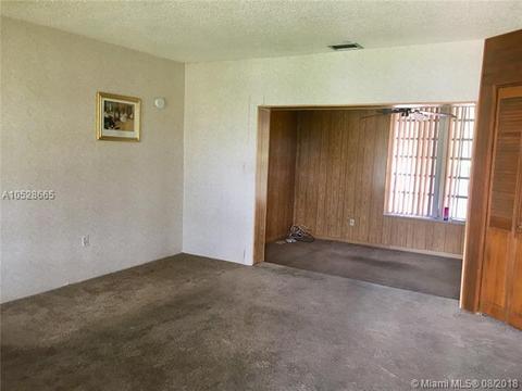 4675 E 8th Ave, Hialeah, FL 33013 photo 6
