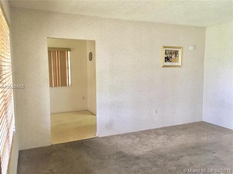 4675 E 8th Ave, Hialeah, FL 33013 photo 7