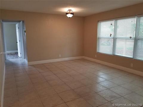 1504 E River Dr, Margate, FL 33063 photo 4