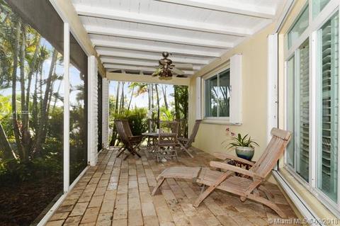 9416 Bay Dr, Surfside, FL 33154 photo 18