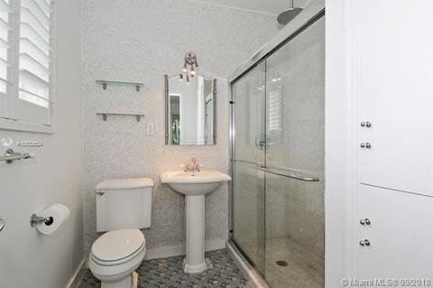 9416 Bay Dr, Surfside, FL 33154 photo 12