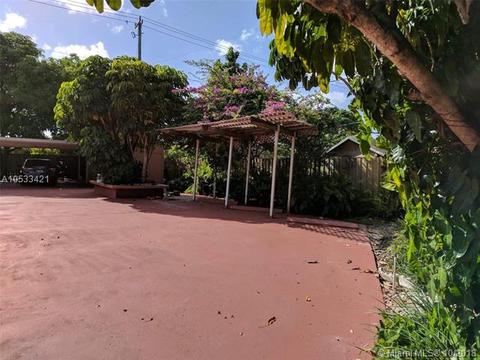 831 E 36th St, Hialeah, FL 33013 photo 5