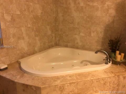 831 E 36th St, Hialeah, FL 33013 photo 24
