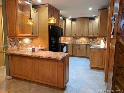 831 E 36th St, Hialeah, FL 33013 photo 18