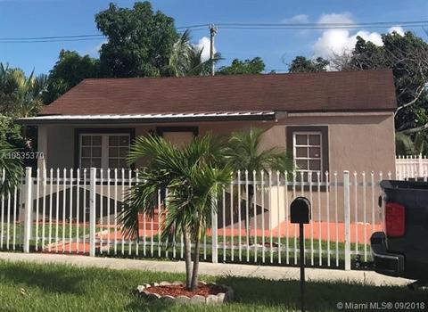 879 E 28th St, Hialeah, FL 33013 photo 2